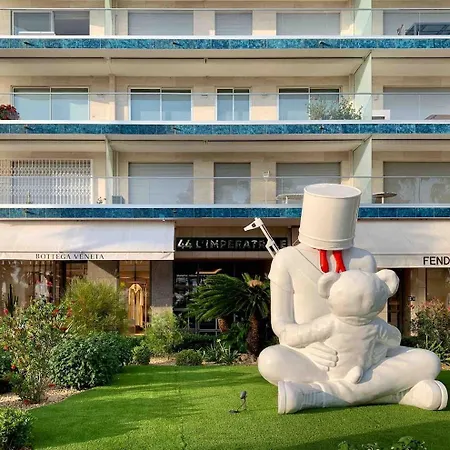 Croisette - Luxurious 2 Bedroom, Panoramic Sea View Cannes