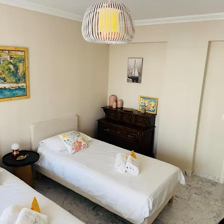 Croisette - Luxurious 2 Bedroom, Panoramic Sea View Daire